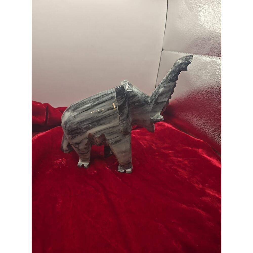 Larger Grey Vintage Hand Carved Marble/Onyx‎ Elephant Figurine has flaws